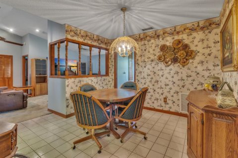 Villa ou maison à vendre à Kissimmee, Floride: 3 chambres, 221.85 m2 № 1253506 - photo 16