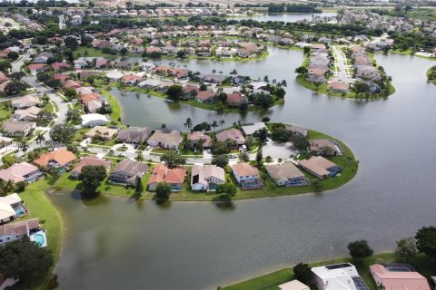 House in Boca Raton, Florida 5 bedrooms, 239.59 sq.m. № 1348779 - photo 11