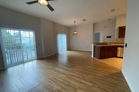 Condominio en alquiler en Orlando, Florida, 2 dormitorios, 111.48 m2 № 1340588 - foto 8