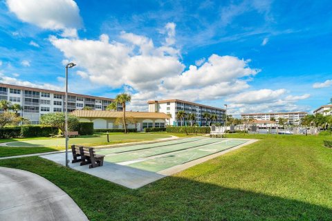 Condo in Delray Beach, Florida, 1 bedroom  № 1225762 - photo 8