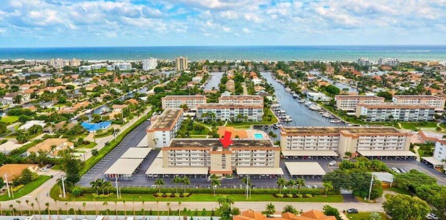 Condo in Delray Beach, Florida, 1 bedroom  № 1225762