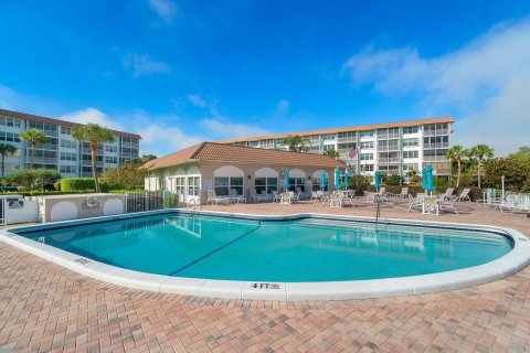 Condo in Delray Beach, Florida, 1 bedroom  № 1225762 - photo 18