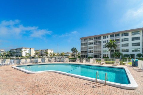 Copropriété à vendre à Delray Beach, Floride: 1 chambre, 92.9 m2 № 1225762 - photo 17