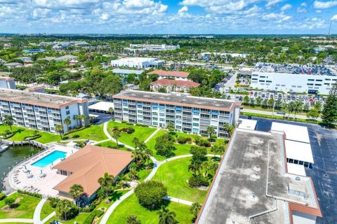 Condo in Delray Beach, Florida, 1 bedroom  № 1225762 - photo 22