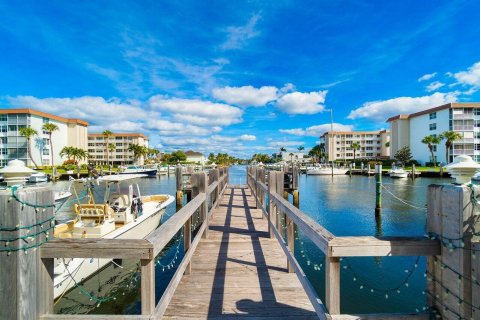 Condo in Delray Beach, Florida, 1 bedroom  № 1225762 - photo 6