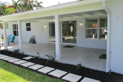 Villa ou maison à vendre à Lighthouse Point, Floride: 3 chambres, 144.83 m2 № 1170958 - photo 9