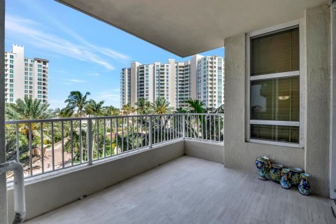 Copropriété à vendre à Highland Beach, Floride: 2 chambres, 212.93 m2 № 1170959 - photo 21