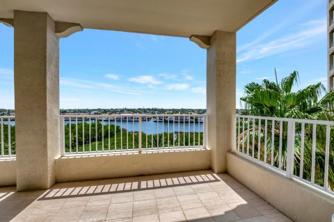 Copropriété à vendre à Highland Beach, Floride: 2 chambres, 212.93 m2 № 1170959 - photo 17