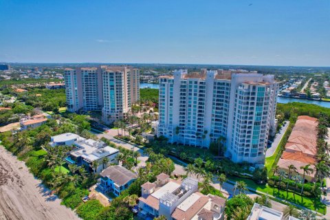 Copropriété à vendre à Highland Beach, Floride: 2 chambres, 212.93 m2 № 1170959 - photo 2