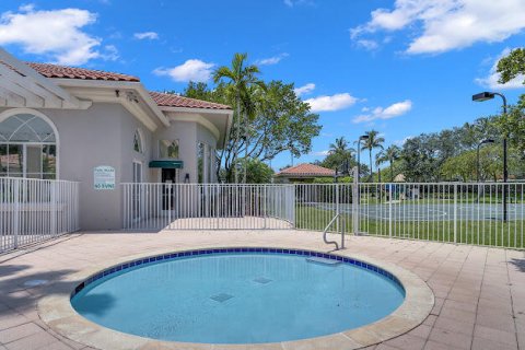 House in Lake Worth, Florida 4 bedrooms, 204.57 sq.m. № 1228468 - photo 9