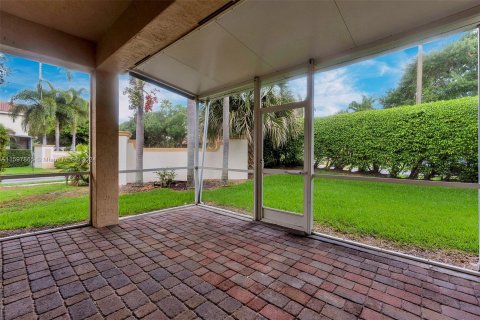 Villa ou maison à vendre à Pembroke Pines, Floride: 3 chambres, 180.04 m2 № 1206134 - photo 26