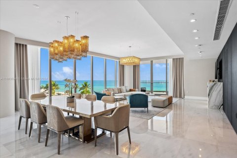 Condo in Sunny Isles Beach, Florida, 4 bedrooms  № 1379035 - photo 7