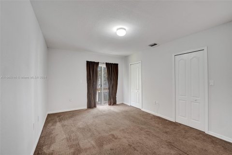 Touwnhouse à vendre à Miramar, Floride: 3 chambres, 117.99 m2 № 1379076 - photo 30