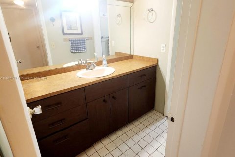 Condo in Margate, Florida, 1 bedroom  № 1379038 - photo 6