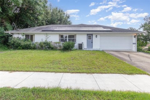 Casa en venta en Deltona, Florida, 3 dormitorios, 189.99 m2 № 1343127 - foto 5