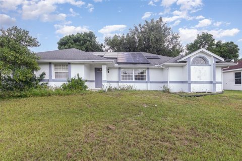 Casa en venta en Deltona, Florida, 3 dormitorios, 189.99 m2 № 1343127 - foto 4