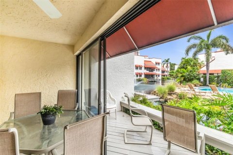 Condominio en venta en Naples, Florida, 2 dormitorios, 129.6 m2 № 1343135 - foto 6