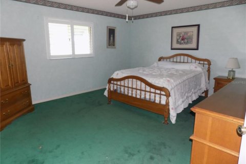 House in Summerfield, Florida 2 bedrooms, 151.43 sq.m. № 1343325 - photo 2