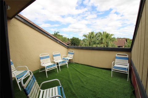 Townhouse in Sunrise, Florida 3 bedrooms, 148.09 sq.m. № 996443 - photo 30