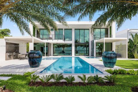 Casa en venta en Miami Beach, Florida, 5 dormitorios, 501.21 m2 № 1378612 - foto 30