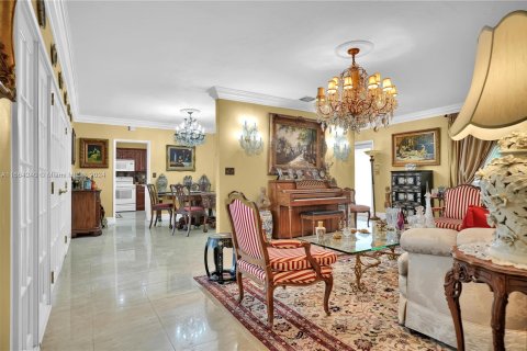 Villa ou maison à vendre à Coral Gables, Floride: 4 chambres, 187.11 m2 № 1375909 - photo 17