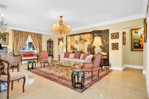 Villa ou maison à vendre à Coral Gables, Floride: 4 chambres, 187.11 m2 № 1375909 - photo 14