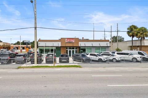 Propiedad comercial en venta en Orlando, Florida, 163.88 m2 № 1340268 - foto 2