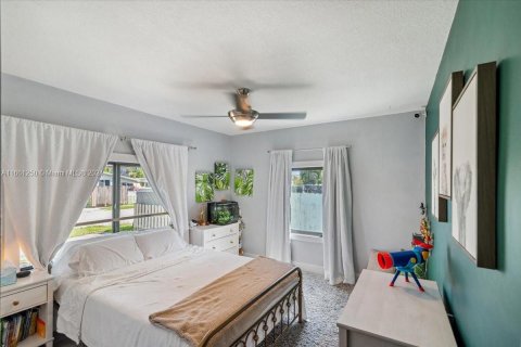 Casa en venta en Hollywood, Florida, 3 dormitorios, 98.85 m2 № 1384301 - foto 26