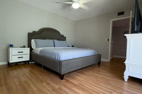 Adosado en venta en West Palm Beach, Florida, 2 dormitorios, 114.83 m2 № 1117924 - foto 14