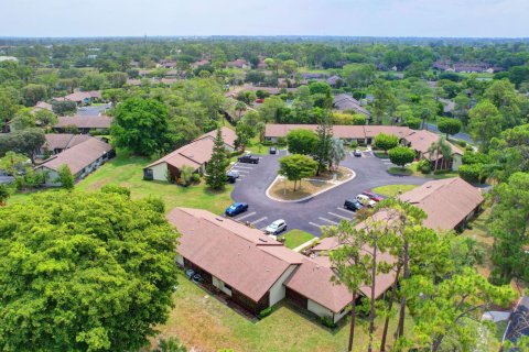 Villa ou maison à vendre à Royal Palm Beach, Floride: 2 chambres, 120.59 m2 № 1180312 - photo 4