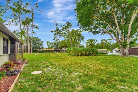 Villa ou maison à vendre à Royal Palm Beach, Floride: 2 chambres, 120.59 m2 № 1180312 - photo 15