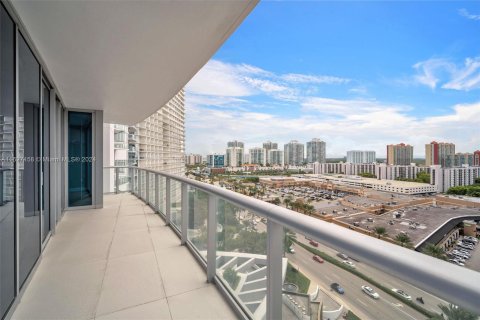 Condominio en venta en Sunny Isles Beach, Florida, 3 dormitorios, 173.08 m2 № 1281625 - foto 21