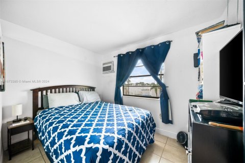 Copropriété à vendre à Oakland Park, Floride: 1 chambre, 38.28 m2 № 1399857 - photo 6