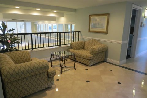 Copropriété à vendre à Pompano Beach, Floride: 2 chambres, 167.22 m2 № 1180610 - photo 16