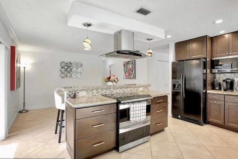 Casa en venta en Hollywood, Florida, 3 dormitorios, 157.47 m2 № 1180611 - foto 2