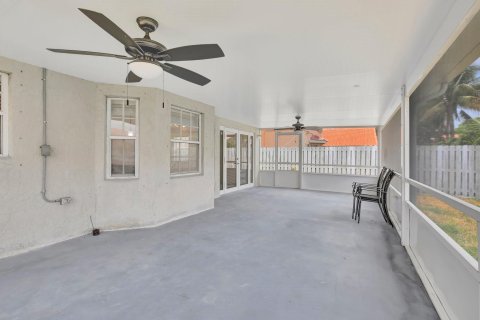 Casa en venta en Sunrise, Florida, 4 dormitorios, 240.25 m2 № 1180567 - foto 9