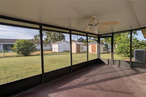 House in Lakeland, Florida 3 bedrooms, 136.01 sq.m. № 1424125 - photo 21