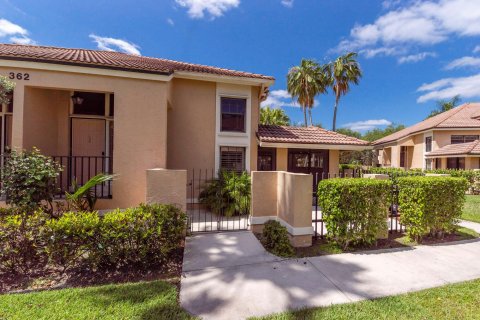 Townhouse in Palm Beach Gardens, Florida 3 bedrooms, 136.19 sq.m. № 1142555 - photo 19