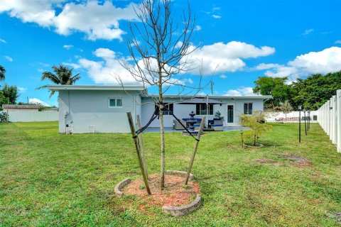 Villa ou maison à vendre à Plantation, Floride: 3 chambres, 216.74 m2 № 1093811 - photo 9