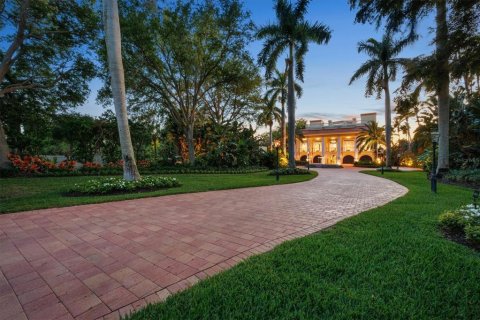 Villa ou maison à vendre à Sarasota, Floride: 6 chambres, 829.52 m2 № 1148018 - photo 4