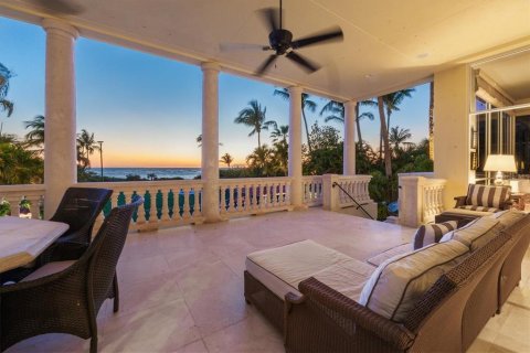 Villa ou maison à vendre à Sarasota, Floride: 6 chambres, 829.52 m2 № 1148018 - photo 6