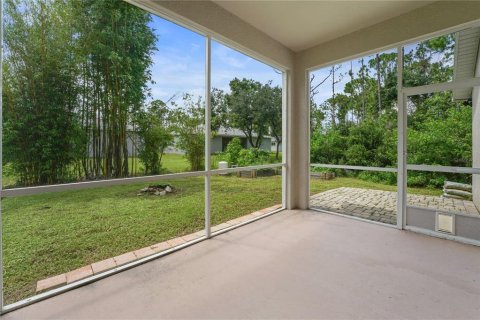 Villa ou maison à vendre à North Port, Floride: 3 chambres, 141.77 m2 № 1308241 - photo 15