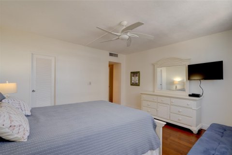 Condo in Fort Lauderdale, Florida, 2 bedrooms  № 1216352 - photo 25