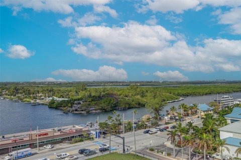 Copropriété à vendre à Hollywood, Floride: 2 chambres, 109.62 m2 № 952503 - photo 16