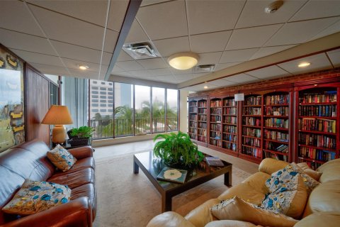 Copropriété à vendre à Hollywood, Floride: 2 chambres, 109.62 m2 № 952503 - photo 4