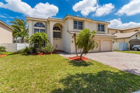 Villa ou maison à vendre à Miramar, Floride: 5 chambres, 317.45 m2 № 1099346 - photo 30