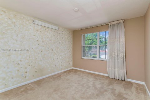 Casa en venta en Miramar, Florida, 5 dormitorios, 317.45 m2 № 1099346 - foto 17