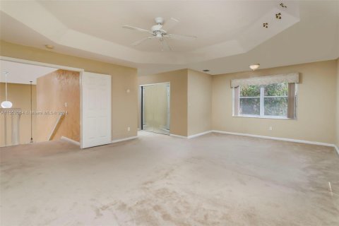 Casa en venta en Miramar, Florida, 5 dormitorios, 317.45 m2 № 1099346 - foto 9