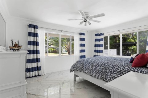Купить виллу или дом в Норт-Майами, Флорида 4 спальни, 237.09м2, № 1117681 - фото 24