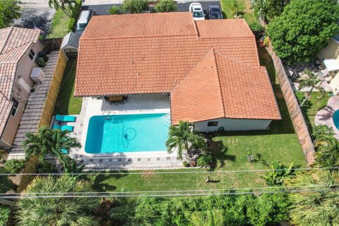 Casa en venta en Fort Lauderdale, Florida, 3 dormitorios, 144 m2 № 959594 - foto 4